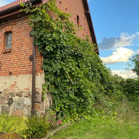 Mlyn Wodny Eko Hillar Vakantieboerderij *